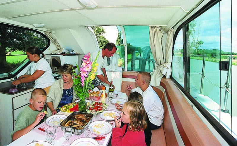 Confort 1100 - Boatscribe.com