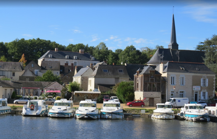 Sedan 1170 - Boatscribe.com