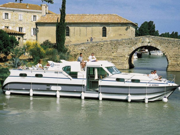 Confort 1350 - Boatscribe.com