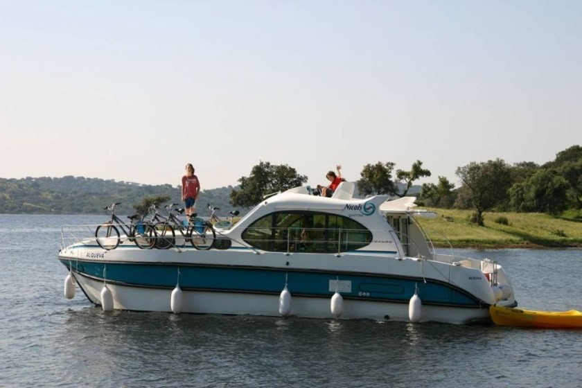 Estivale Quattro - Boatscribe.com