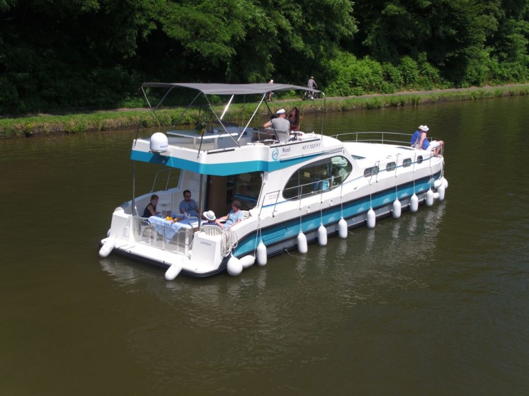 Estivale Octo Fly C - Boatscribe.com