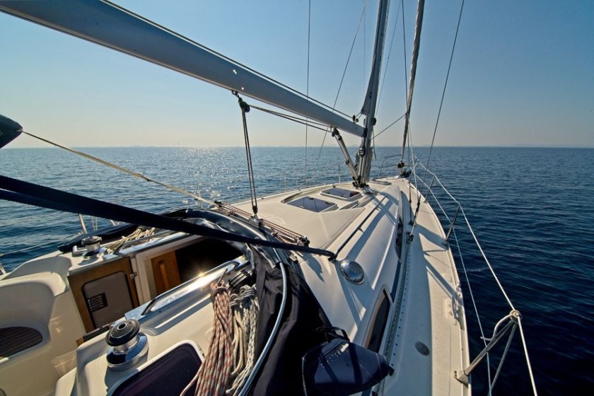 Bavaria 35 Cruiser - Boatscribe.com