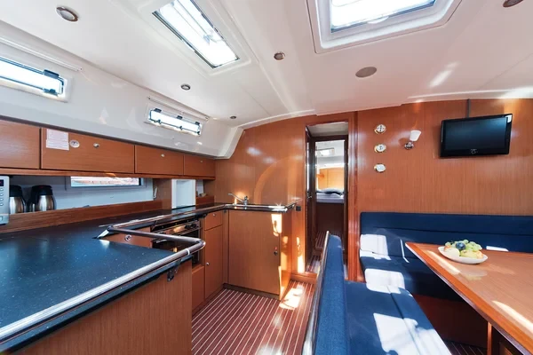 Bavaria 50 Cruiser - Boatscribe.com