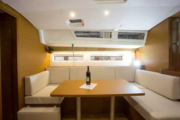 Sun Odyssey 490 - Boatscribe.com