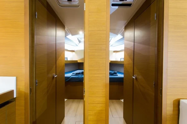 Sun Odyssey 490 - Boatscribe.com