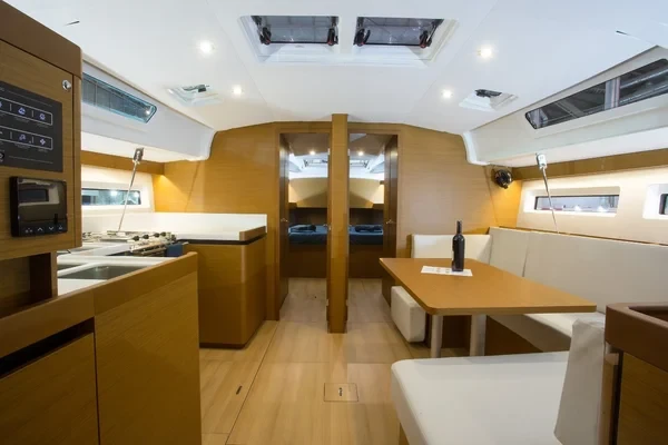 Sun Odyssey 490 - Boatscribe.com