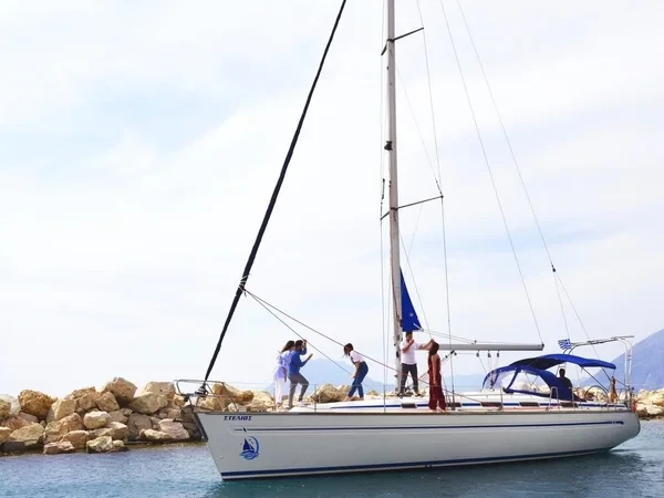 Bavaria 44 - Boatscribe.com