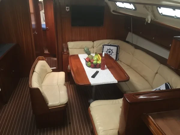 Bavaria 44 - Boatscribe.com