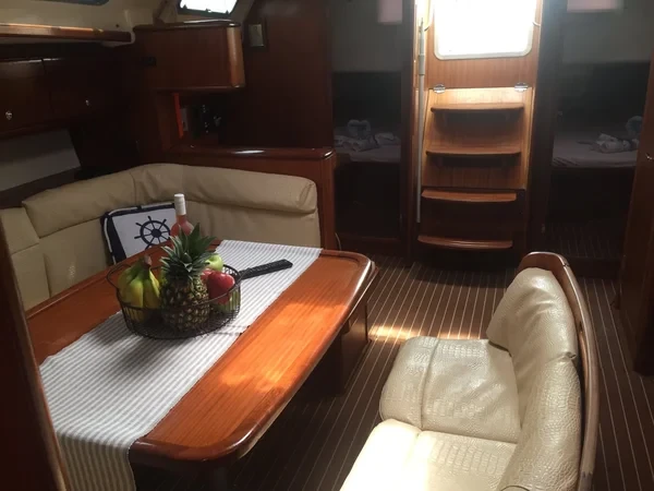 Bavaria 44 - Boatscribe.com