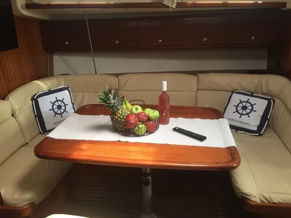 Bavaria 44 - Boatscribe.com