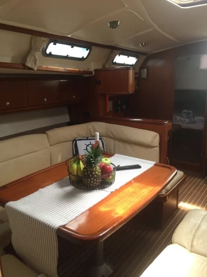 Bavaria 44 - Boatscribe.com