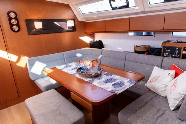 Bavaria 46 Cruiser - Boatscribe.com