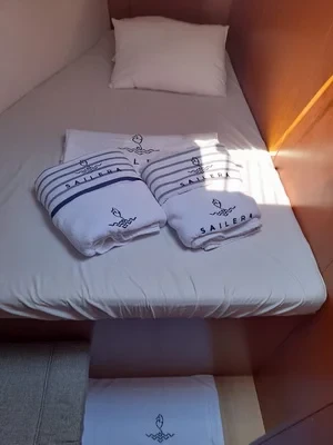 Bavaria 46 Cruiser - Boatscribe.com