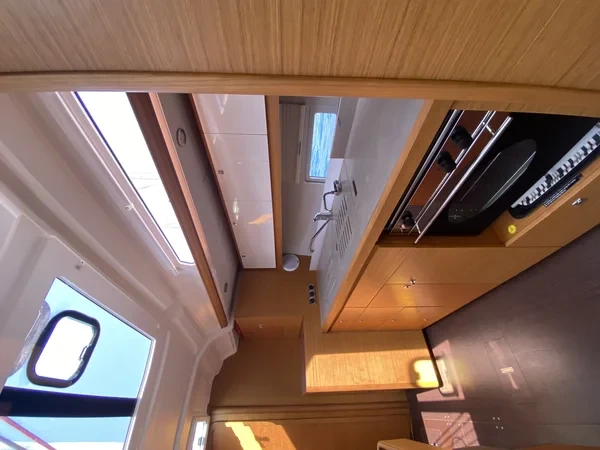 Dufour 430 - Boatscribe.com