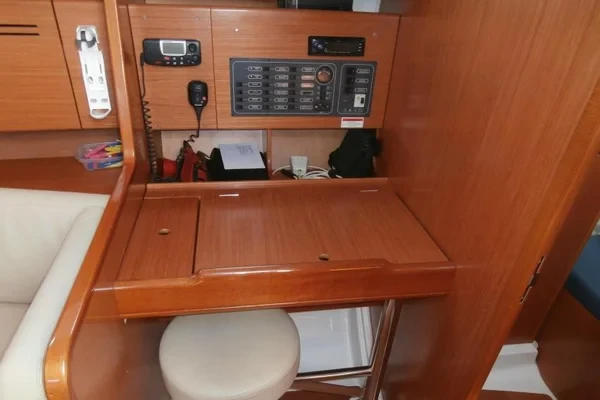 Cyclades 43.4 - Boatscribe.com