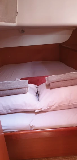 Oceanis 46 - Boatscribe.com