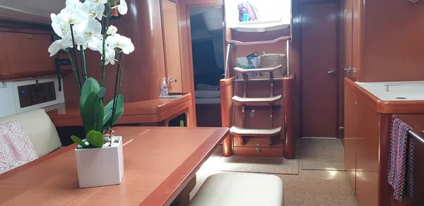 Oceanis 46 - Boatscribe.com