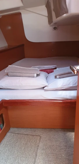 Oceanis 46 - Boatscribe.com