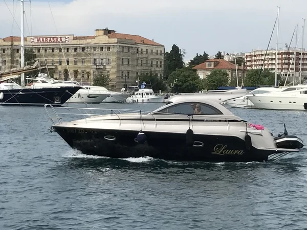 Mirakul 30 - Boatscribe.com