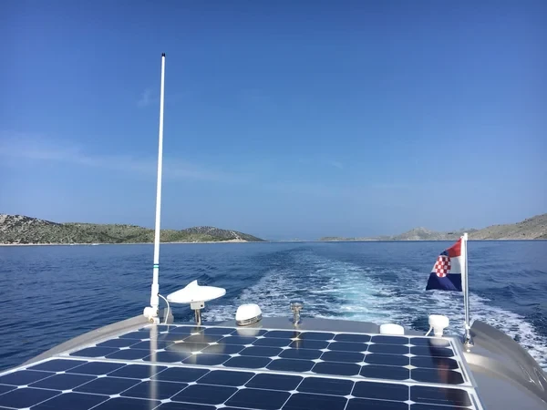Mirakul 30 - Boatscribe.com