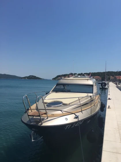 Mirakul 30 - Boatscribe.com