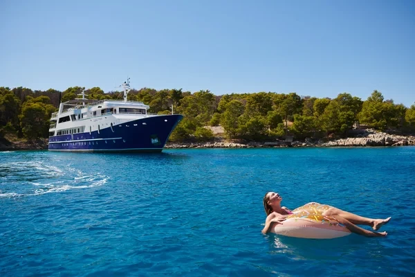 Motoryacht - Boatscribe.com