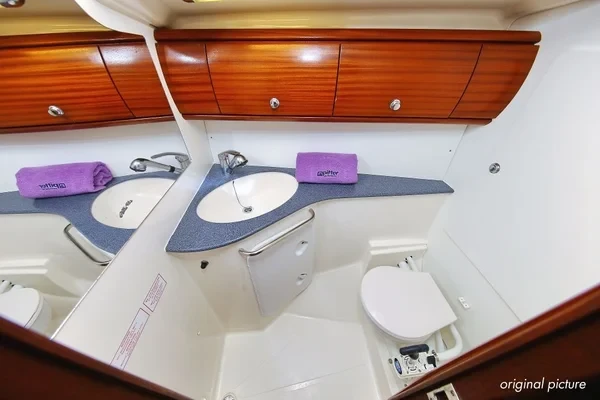 Bavaria 44 - Boatscribe.com