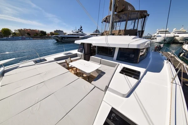 Bali 4.6 - Boatscribe.com