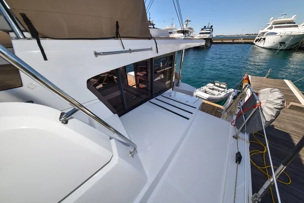 Bali 4.6 - Boatscribe.com