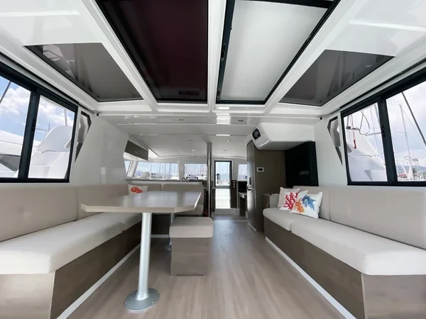 Bali 4.2 - Boatscribe.com