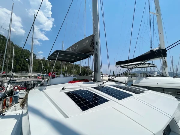 Bali 4.2 - Boatscribe.com