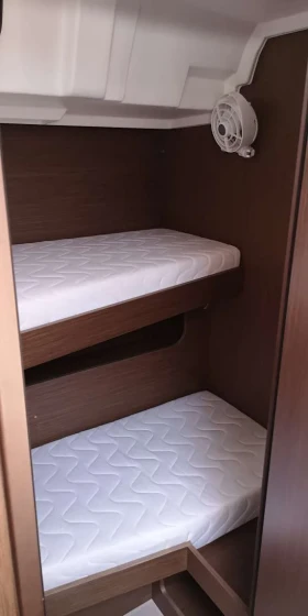Oceanis 51.1 - Boatscribe.com