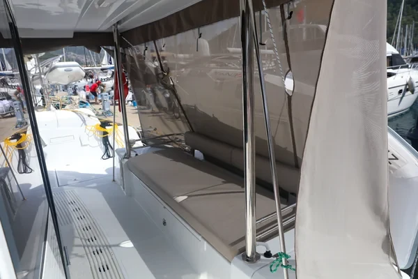 Bali 4.2 - Boatscribe.com