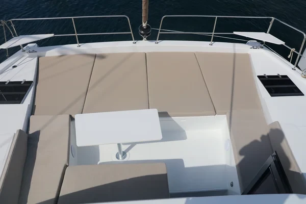 Bali 4.2 - Boatscribe.com
