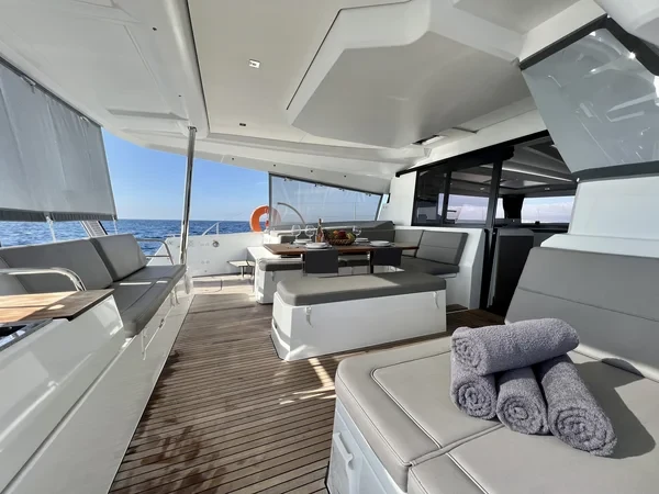 Elba 45 - Boatscribe.com