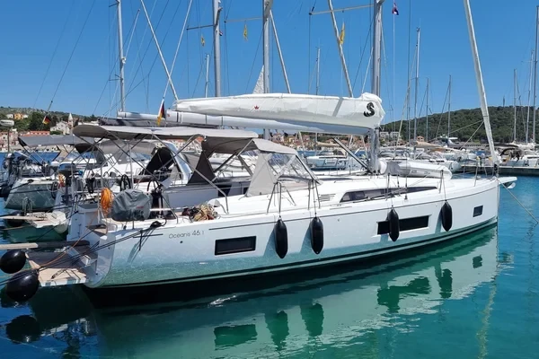 Oceanis 46.1 - Boatscribe.com