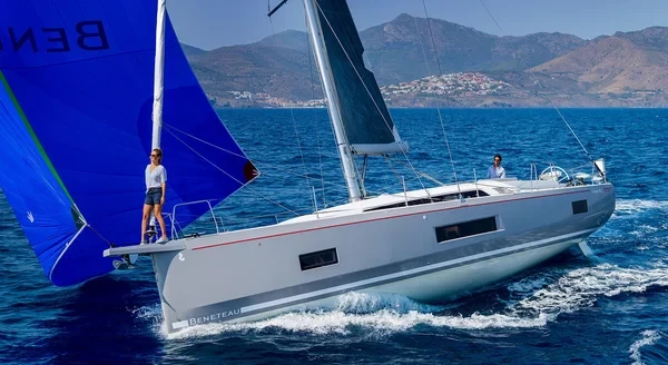Oceanis 46.1 - Boatscribe.com