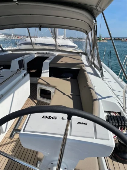Oceanis 51.1 - Boatscribe.com