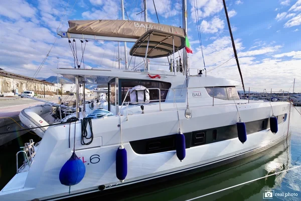 Bali 4.6 - Boatscribe.com