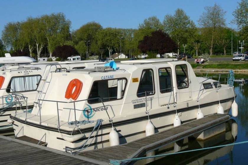 Riviera 920 - Boatscribe.com
