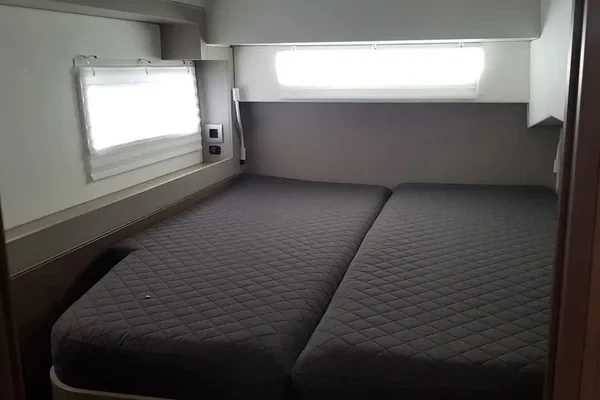 Bali 4.2 - Boatscribe.com