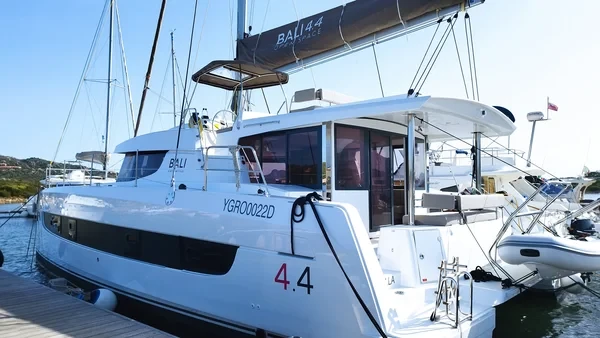 Bali 4.4 - Boatscribe.com