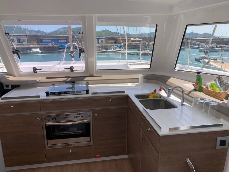 Bali Catspace - Boatscribe.com