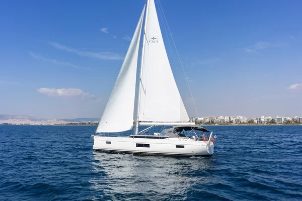 Bavaria C57 - Boatscribe.com