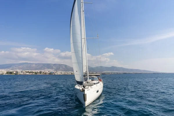 Bavaria C57 - Boatscribe.com