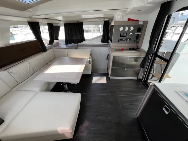 Elba 45 - Boatscribe.com