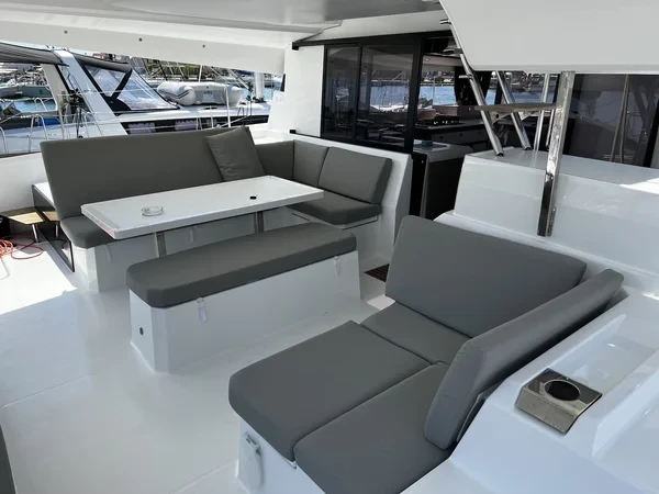 Elba 45 - Boatscribe.com