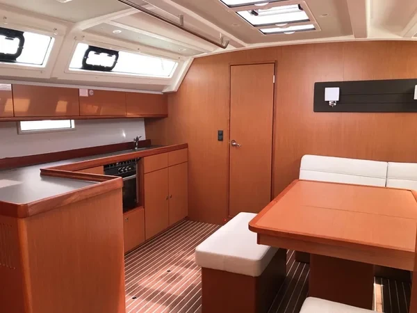 Bavaria 46 Cruiser - Boatscribe.com