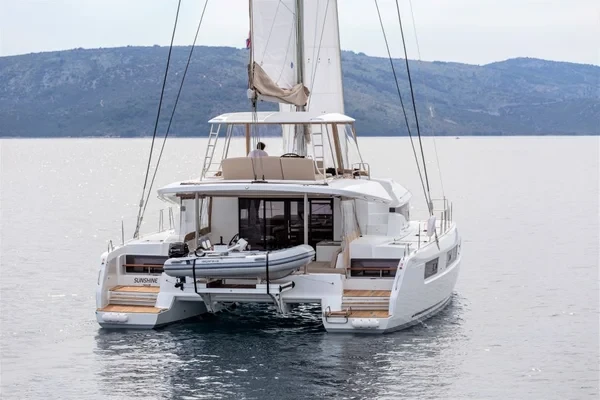 Lagoon 50 - Boatscribe.com