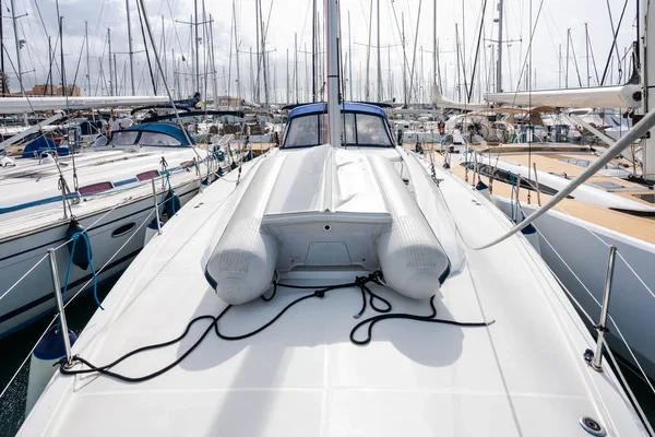 Oceanis 51.1 - Boatscribe.com